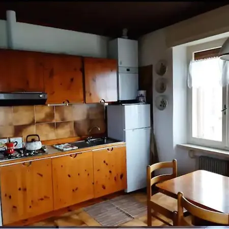 Apartment Warm, & Amazing Lake-view San Zeno di Montagna
